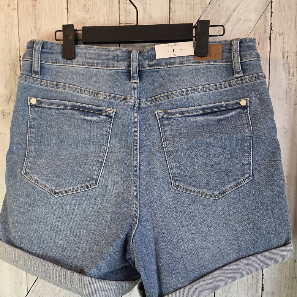 Judy Blue Light Blue Jean Shorts - Picture 7 of 9